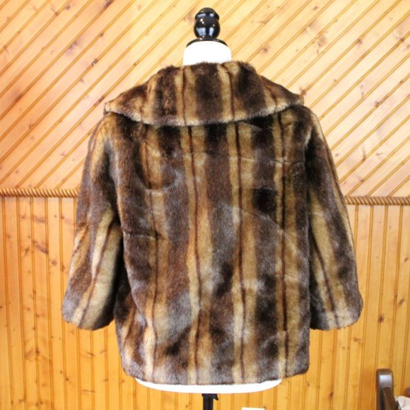 Luii Faux Fur Jacket Large Brown Vegan Animal Friendly 3/4 Sleeve Formal D36 - Picture 11 of 12